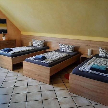 Haus Roseneck-Pension Am Stadtrand Borchen Szoba fotó